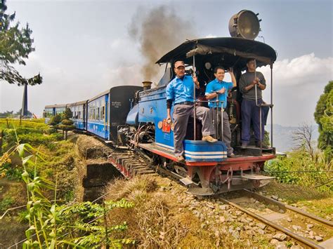 Neptune Blog | Darjeeling Himalayan Railway