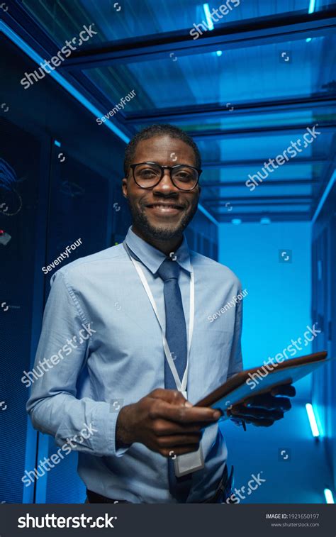 9,542 African American Programmer Images, Stock Photos, 3D objects, & Vectors | Shutterstock