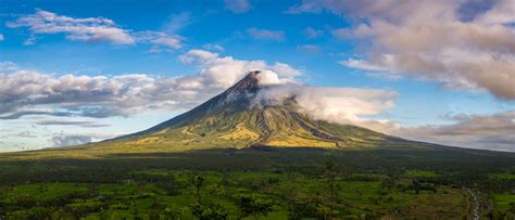 Mayon Volcano's Instagram, Twitter & Facebook on IDCrawl