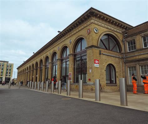 Cambridge railway station editorial stock image. Image of european - 130964084