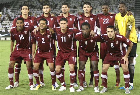 Qatar football team | The Qatar national players pose for th… | Flickr