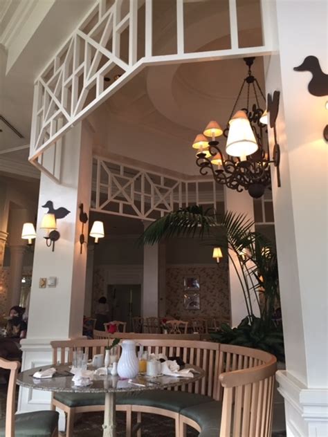 Disney Dining - Grand Floridian Café Breakfast - Living a Disney ...