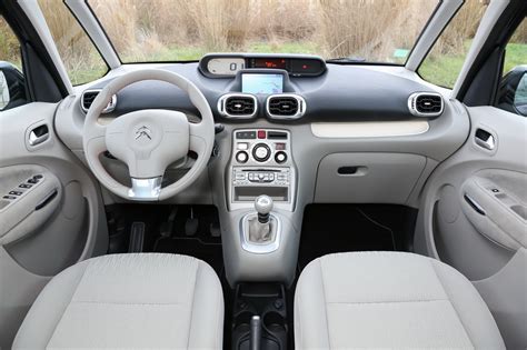 Photo 4 - intérieur citroen c3 picasso 2015 - C3 Picasso : prix et ...