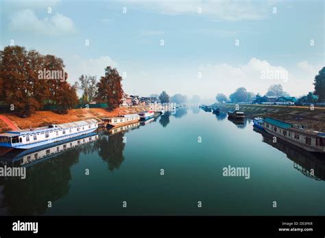 Boats in the river, Jhelum River, Srinagar, Jammu And Kashmir, India ...