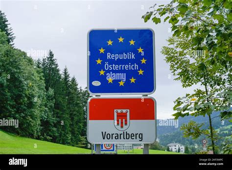 Grenzschild, Grenze, Allgäu Vorarlberg, Deutschland, Österreich Stock ...