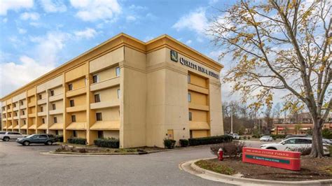 Reserve Quality Inn and Suites RDU Airport Parking | Way.com