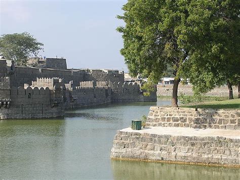 Vellore Fort, Vellore, India Tourist Information