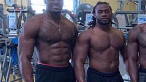 DK Metcalf Is Absurdly Ripped, But His Body Fat Probably Isn't *that ...