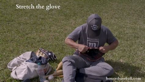 How To Break In Wilson A2000 Outfield Glove | Honest Baseball