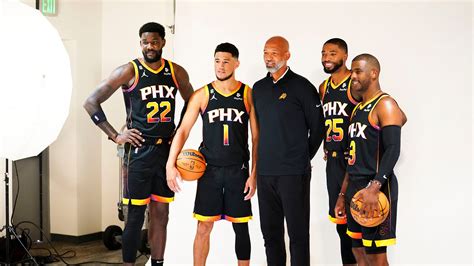 Who's on the 2022-23 Phoenix Suns roster as the NBA season begins