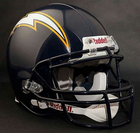 Bolt up!!! Classic! | La chargers, San diego chargers, Football helmets