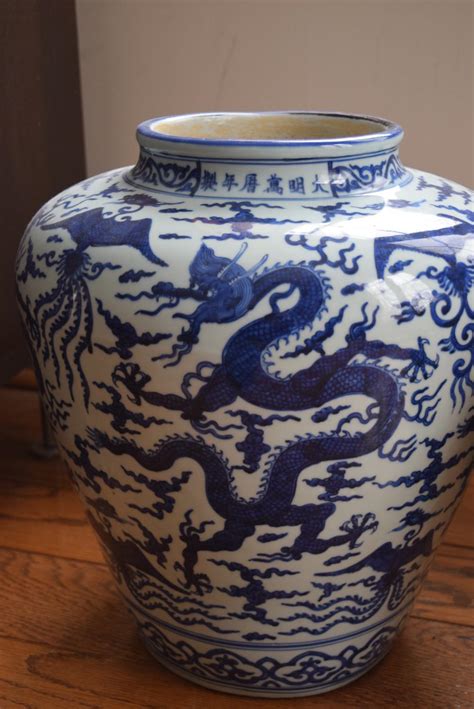 Sold Price: Chinese large ming wanli vase, imperial - December 5, 0119 ...