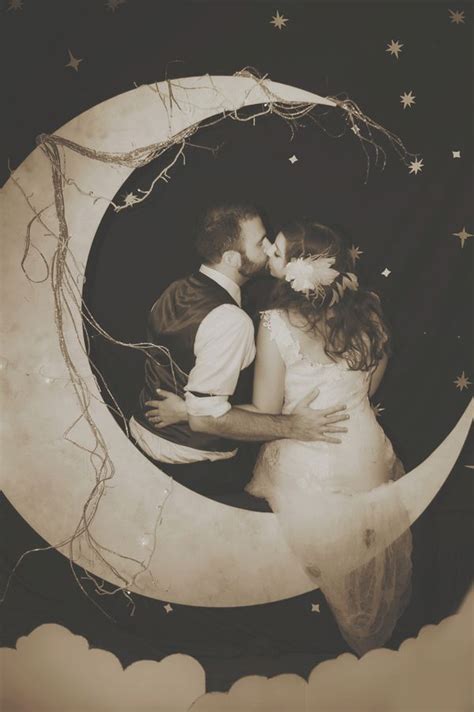 Chris and Rachel’s Star-Themed Wedding in Washington - Love Inc. Mag | Star themed wedding ...