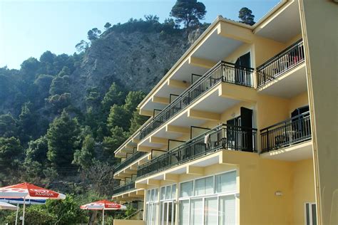 Hotel Glyfada Beach in Corfu, Griekenland | Zonvakantie Sunweb