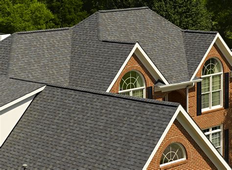 Carriage House® Shingles | Residential Roofing | CertainTeed