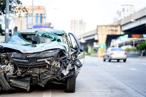 Common Causes of Car Accidents in Florida | Osborne & Francis