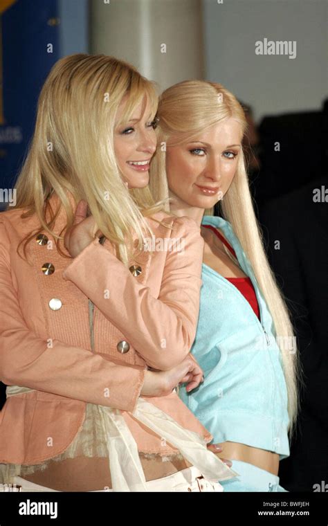 HOUSE OF WAX Paris Hilton wax figure unveiling Stock Photo - Alamy