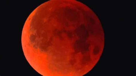 Lunar eclipse 2021: Rare Super Blood Moon to be seen on 26 May