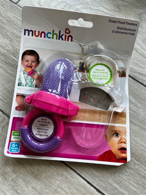 Munchkin fresh food feeder, Babies & Kids, Nursing & Feeding, Weaning ...