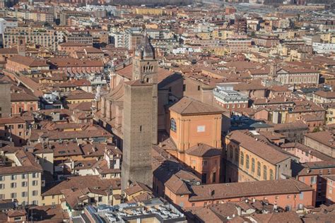 Structurae [en]: Bologna Cathedral