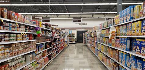 Meijer store in Avon, Ohio (late on opening day) | Taken at … | Flickr