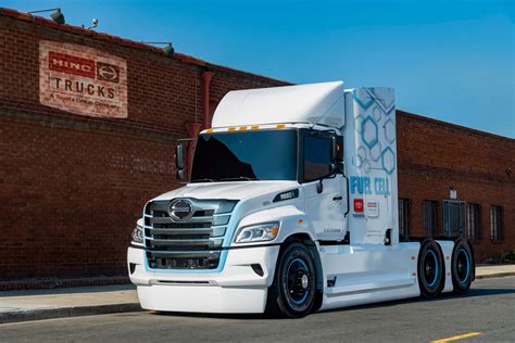 Hino Trucks Debuts XL8 Fuel Cell Electric Truck Prototype - NGT News