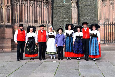 Some Of The Traditional Dresses Of France | So Sew Easy