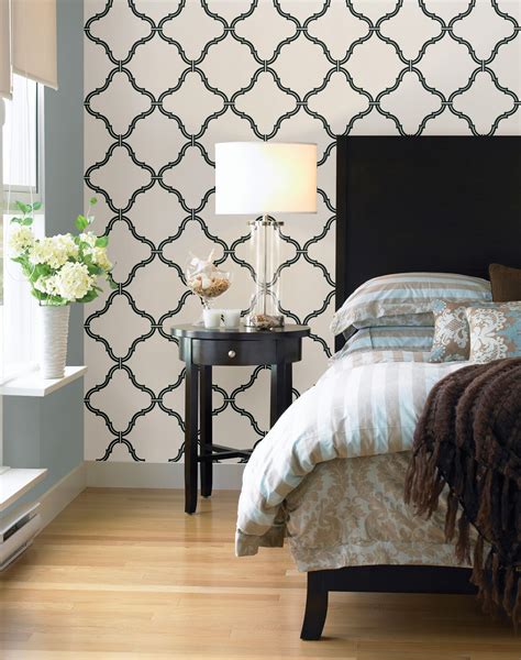 black and white decor idea bedroom feature wall with a Moroccan print ...