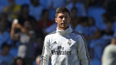 Luka Jovic: Real Madrid signing laughs off rumors of loan move - Sports Illustrated