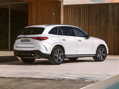 2023 Mercedes-Benz GLC Preview