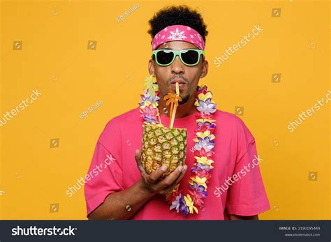 Hawaiian Party Drinks: Over 6,152 Royalty-Free Licensable Stock Photos | Shutterstock
