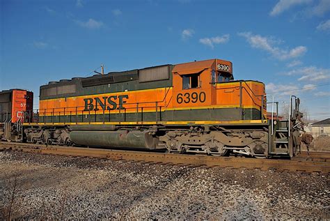 BNSF EMD SD40-2 # 6390 Electric Locomotive, Steam Locomotive, Bnsf Railway, Burlington Northern ...