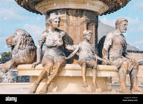 Philip ii of macedon hi-res stock photography and images - Alamy