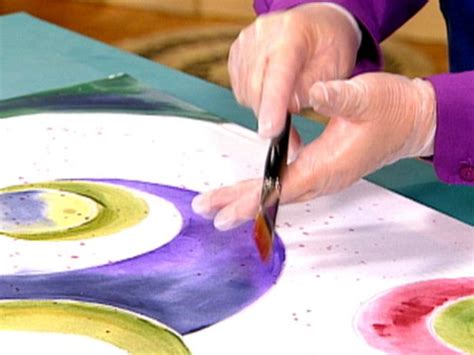 Splatter Painting Techniques Video | HGTV