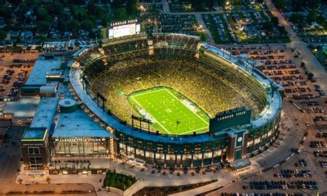 Lambeau Field Parking Tips Guide: The Ultimate Guide in 2023