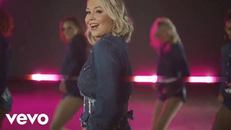 RaeLynn - "Keep Up" (Official Music Video)