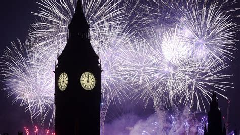 BBC One - New Year's Eve Fireworks, Big Ben at Midnight 2016/17