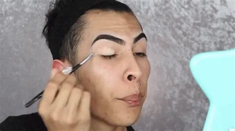 Makeup Makeup Tutorial GIF - Makeup Makeup Tutorial This Is How Its Done - Discover & Share GIFs