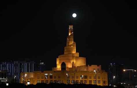 Rare blue supermoon to illuminate Qatar sky tonight | The Peninsula Qatar