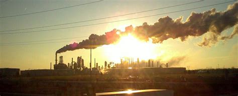 ExxonMobil Misled The Public on Climate Change For 40 Years, New Study ...