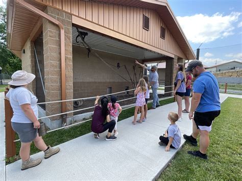 Clay Center Carnegie Library Takes Kids To Clay Center Zoo Through Summer Reading Program | KCLY ...