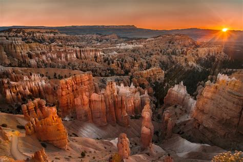 Bryce Canyon Sunrise | Beautiful nature scenes, Nature images, Sunrise