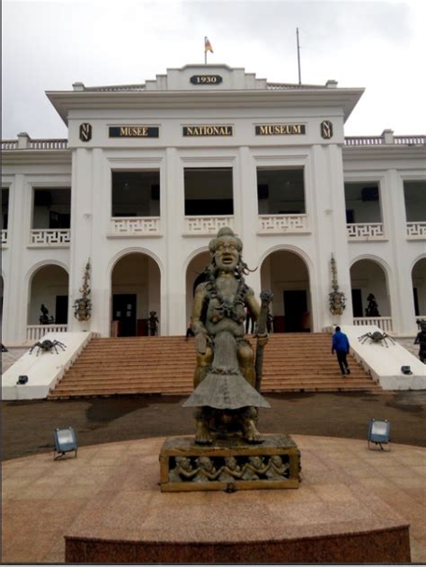 Le Musee National de Yaounde - YòMboa