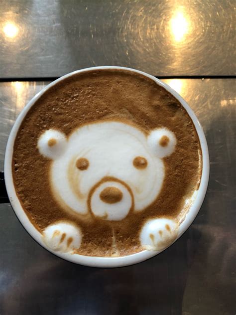 Latte art bear. - 9GAG