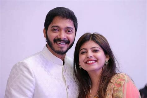 Actor Shreyas Talpade Suffers Heart Attack, Undergoes Angioplasty ...