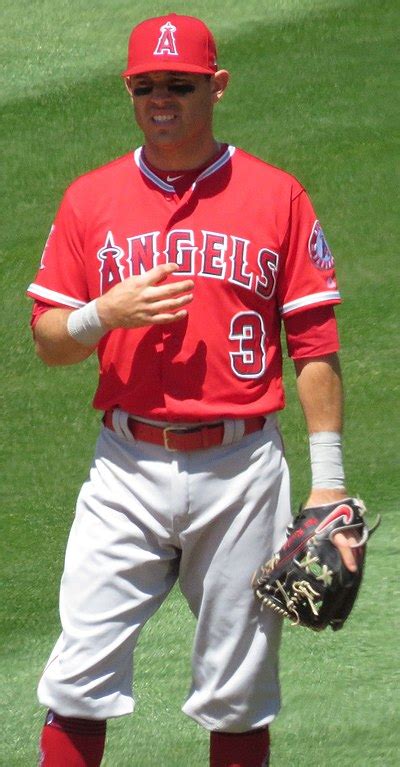 File:Ian Kinsler (28045077727) (cropped).jpg - Wikimedia Commons