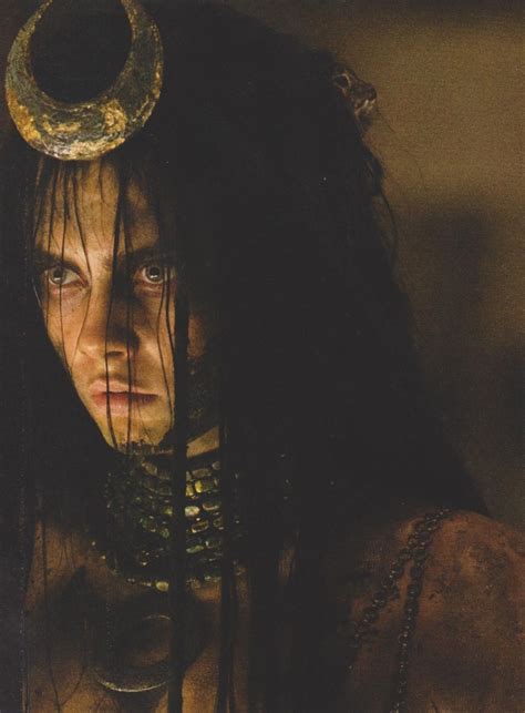 Suicide Squad's Cara Delevingne Stuns as Enchantress | Collider