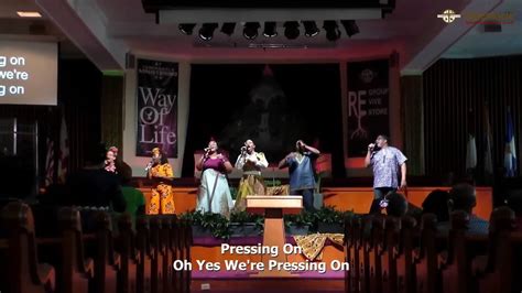 Pressing On // Tabernacle Praise Team // Praise & Worship - YouTube