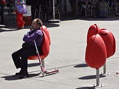 Category:Plastic outdoor chairs - Wikimedia Commons