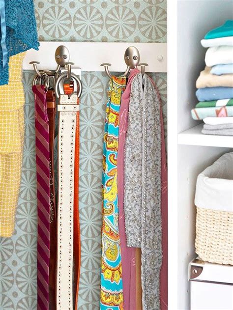 Hang Belts on Coat Hooks in the Closet | DIY | Pinterest